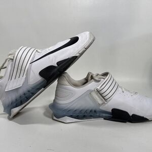 Nike Savaleos White Black Weightlifting Training Shoe Mens SZ 11 CV5708-100 EUC